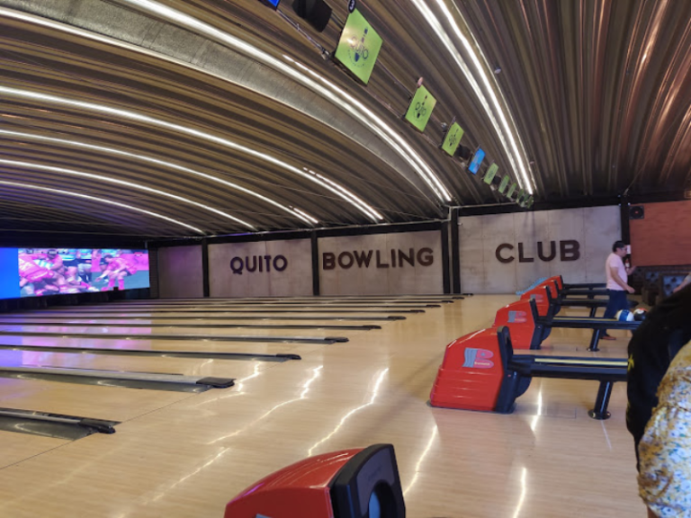 Plaza Comercial Quito Bowling Club